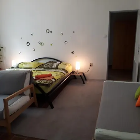 Apartmany Karlstejn * كارلستين