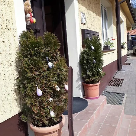 شقة Apartmany Karlstejn كارلستين